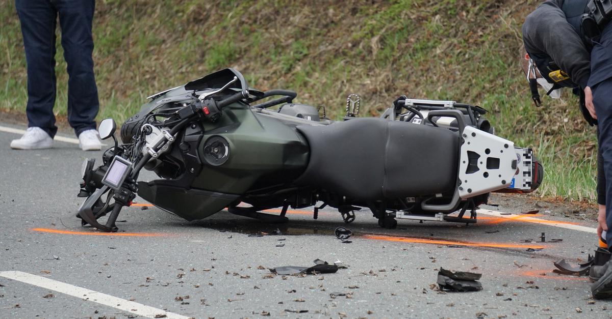 51-jähriger Motorradfahrer Bei Unfall Schwer Verletzt | Echo Online